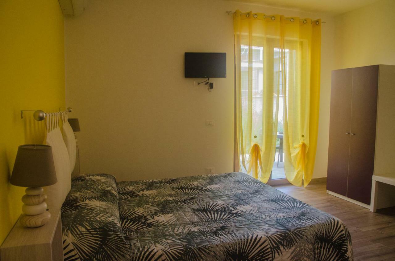 Baia Benessere B&B Eco Vegan Σάντα Σεβέρα Εξωτερικό φωτογραφία